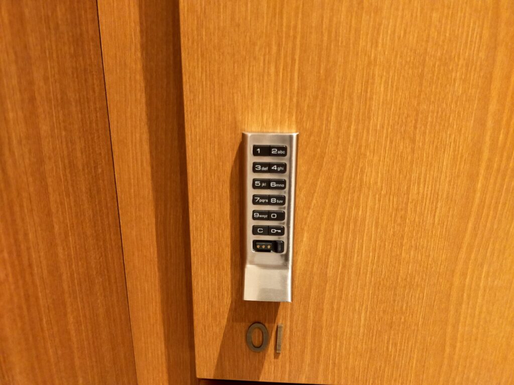 JWマリオット・ホテル奈良プール更衣室ロッカー鍵